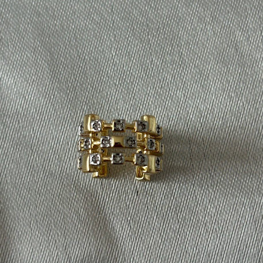 3 sıralı taşlı earcuff