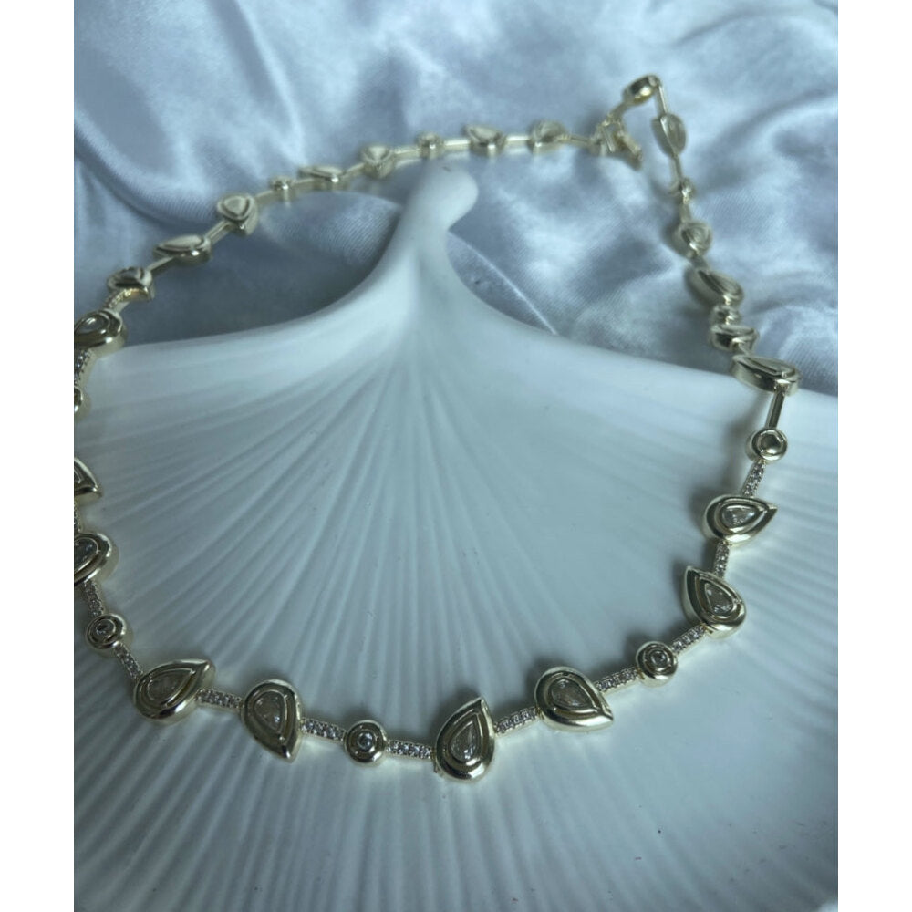 Melis Goral Gold Kolye