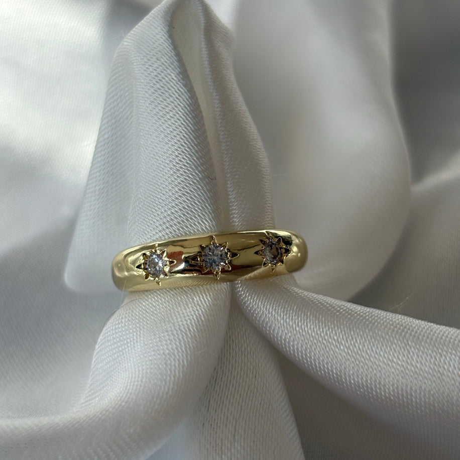 Yıldız detaylı yüzük